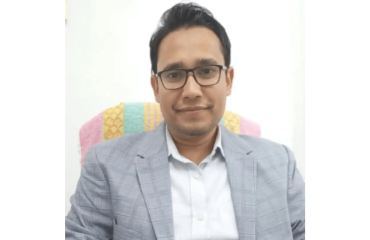 ডাঃ-আহমদুল্লাহ